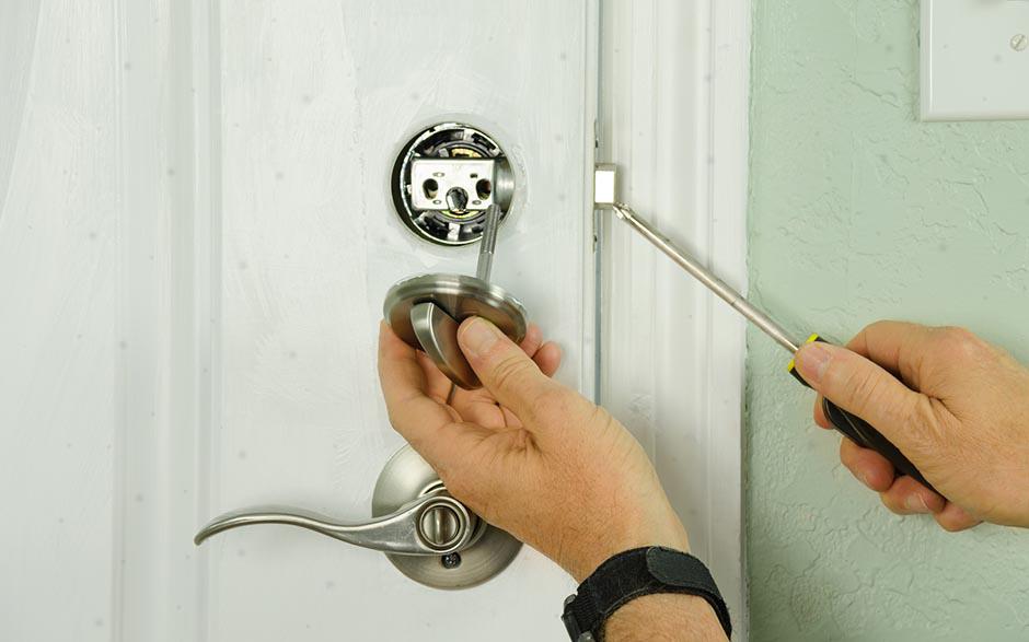 changer un barillet de porte fermée Magny-les-Hameaux